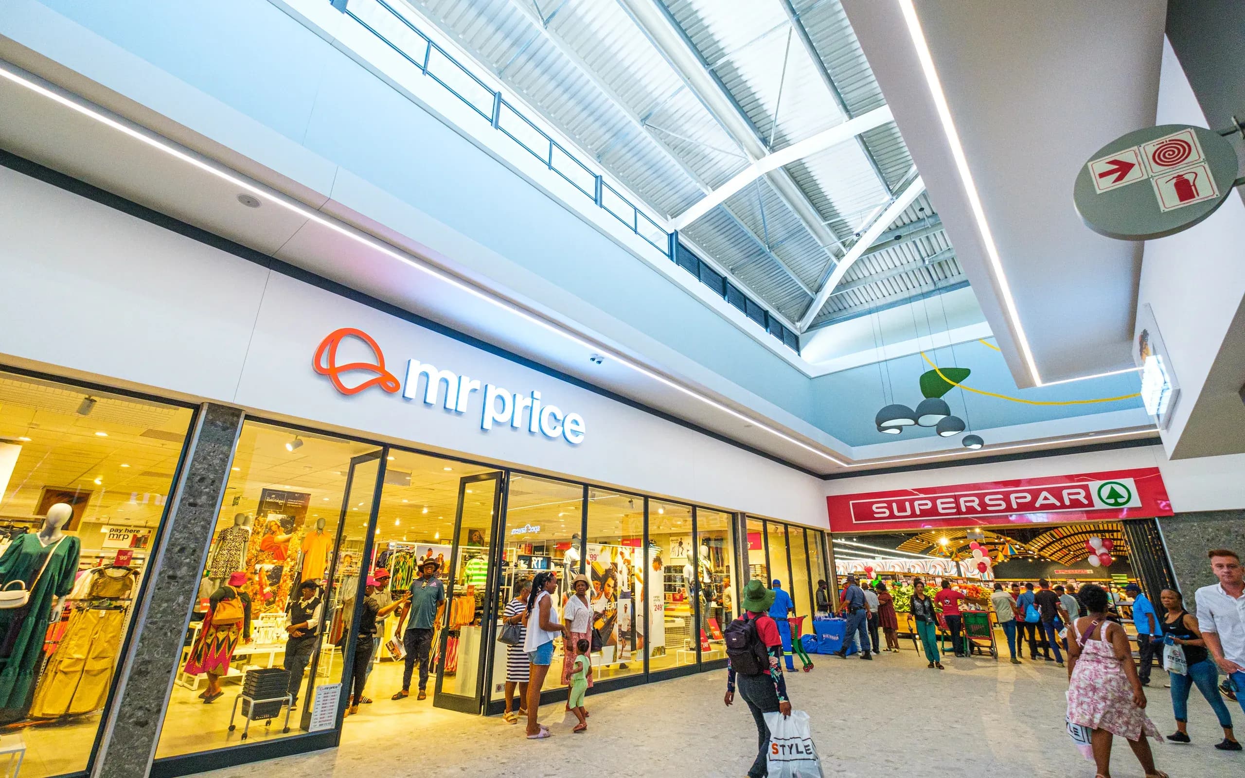 Mompati Mall 4