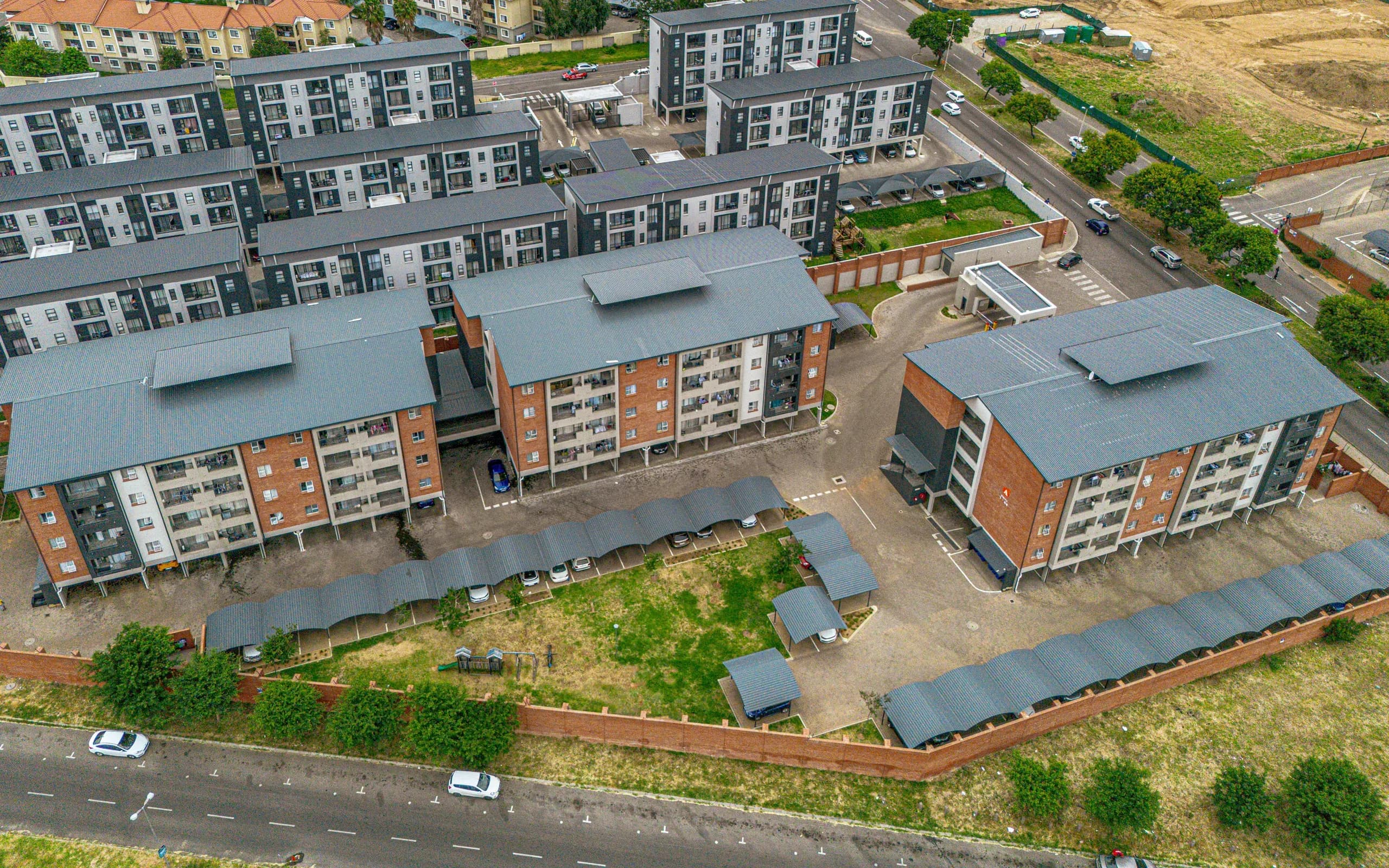 Tangelo Place 1